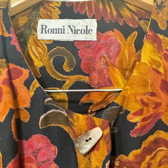 EUC VINTAGE Ronni Nicole Floral Jacket & skirt set - Picture 3 of 5